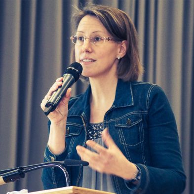 Lebendige Vortr&auml;ge, die auch inhaltlich &uuml;berzeugen, daf&uuml;r stehe ich, Cornelia Schmid.